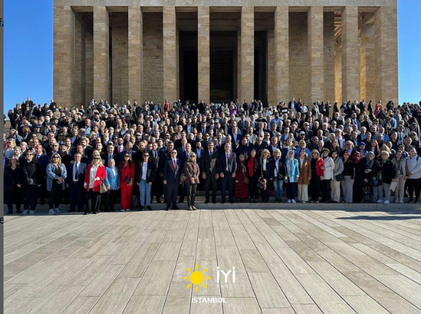 İstanbul İl Başkanlığından Anıtkabir Ziyareti