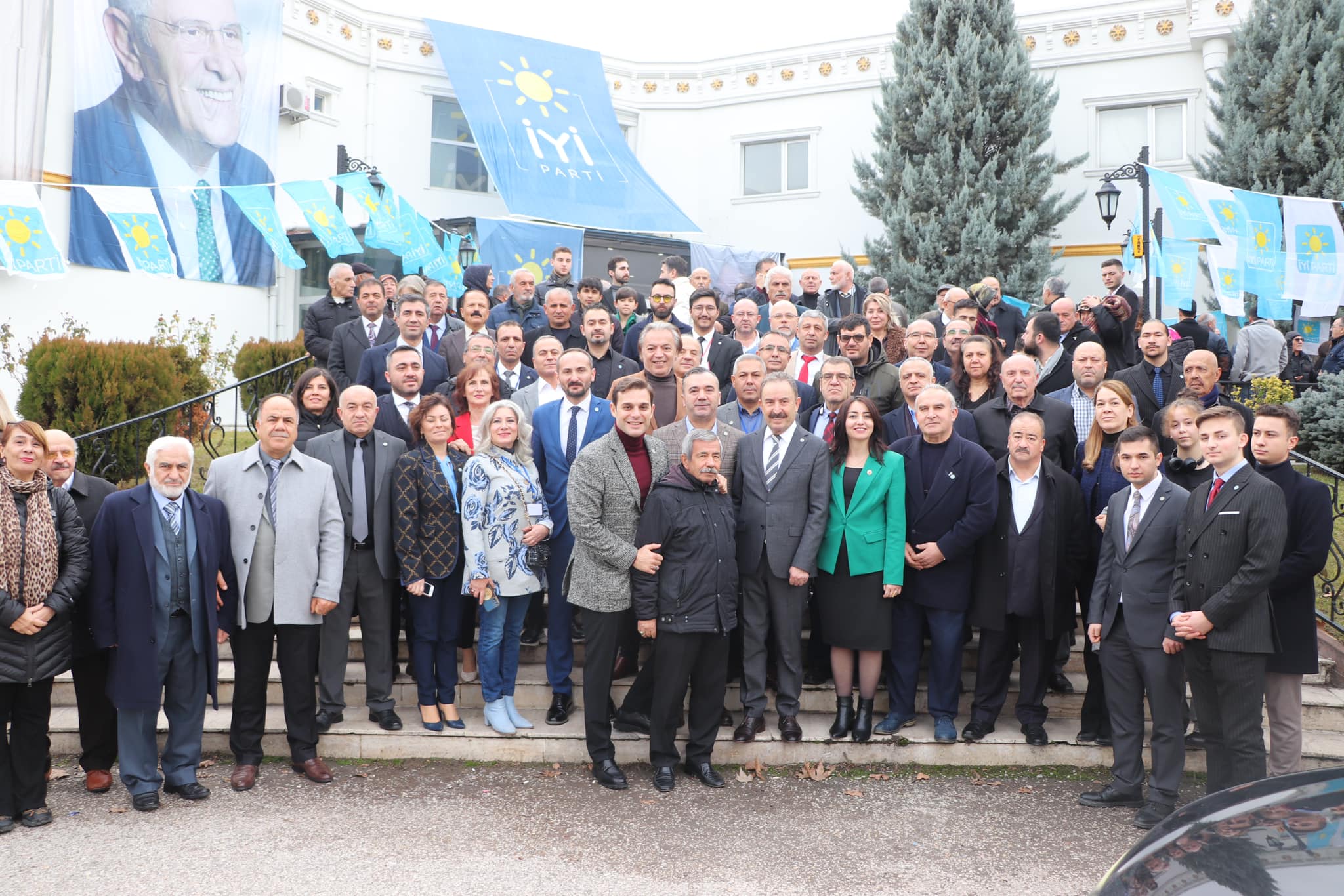 İYİ Parti Genel Başkanı Dervişoğlu Etimesgut İlçe Başkanlığının Kahvaltılı Programına Katıldı