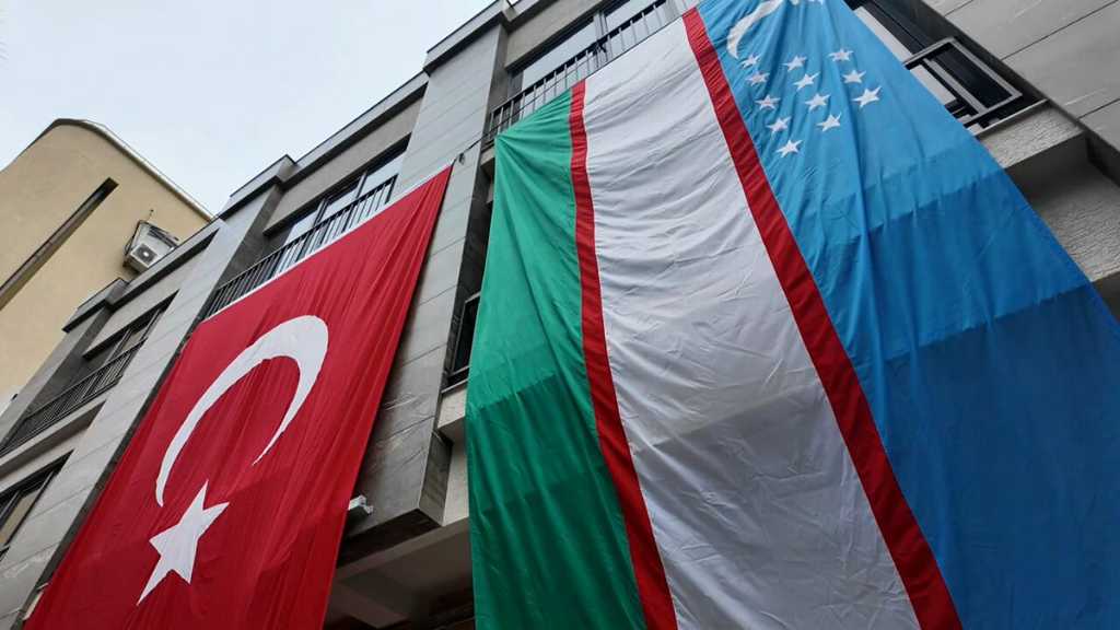 Grup Başkan vekili Buğra Kavuncu, Özbekitsan Kültür ve İşbirliği Derneği’nin açılışna katıldı