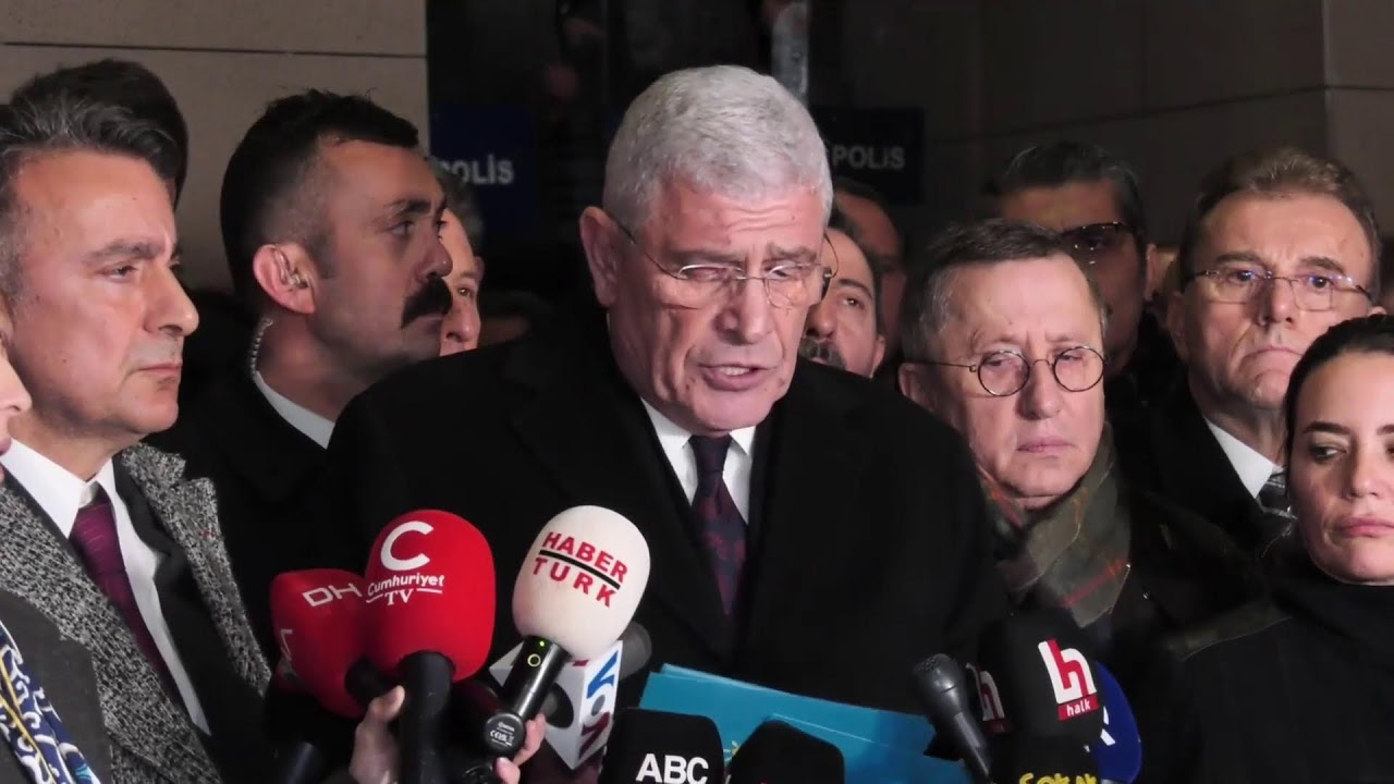 Müsavat Dervişoğlu Çağlayan Adliyesi önünde Açıklama yaptı: İstibdada başkaldırıyoruz!