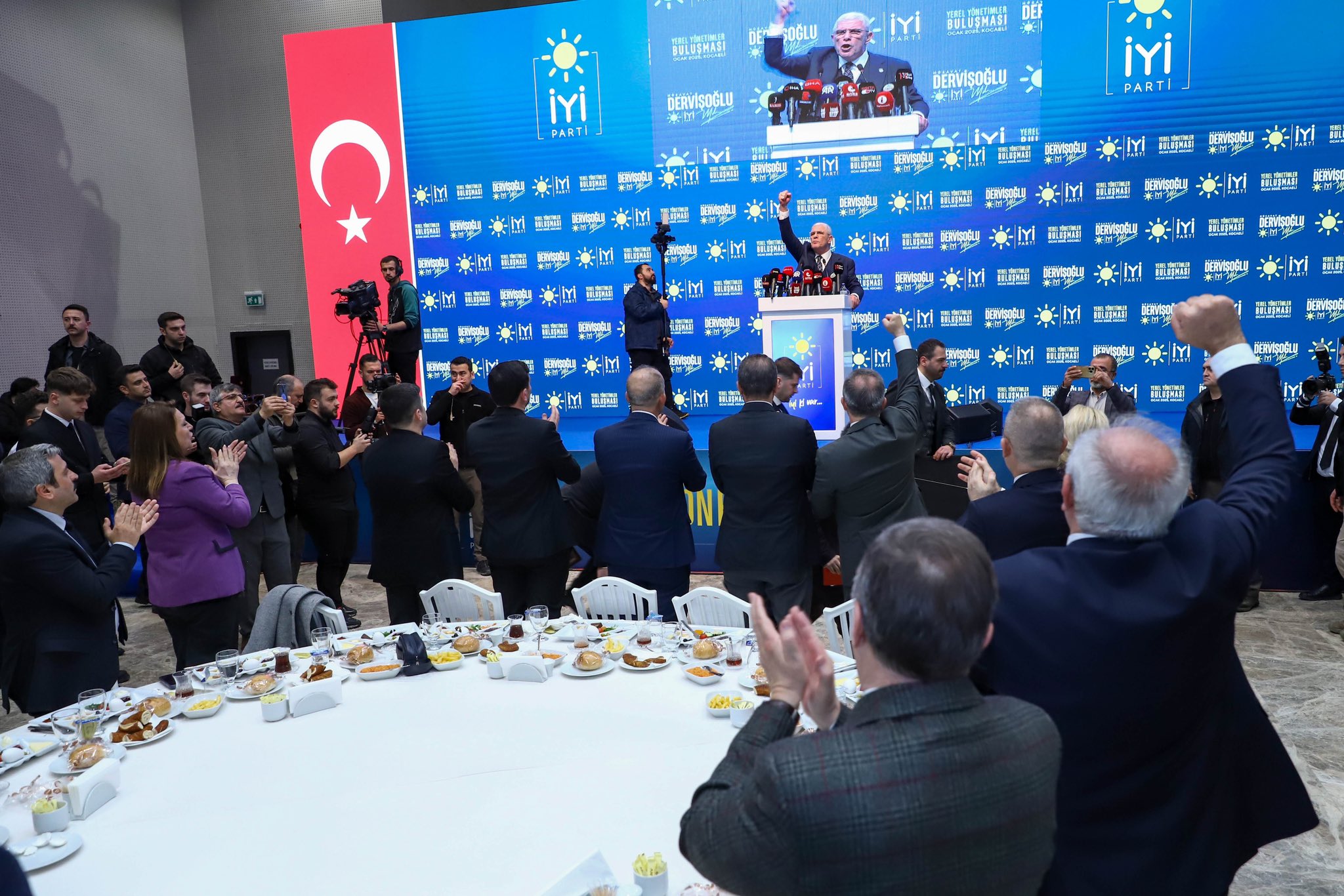 Kocaeli’nde Yerel Yönetimler Buluşması Gerçekleştirdi