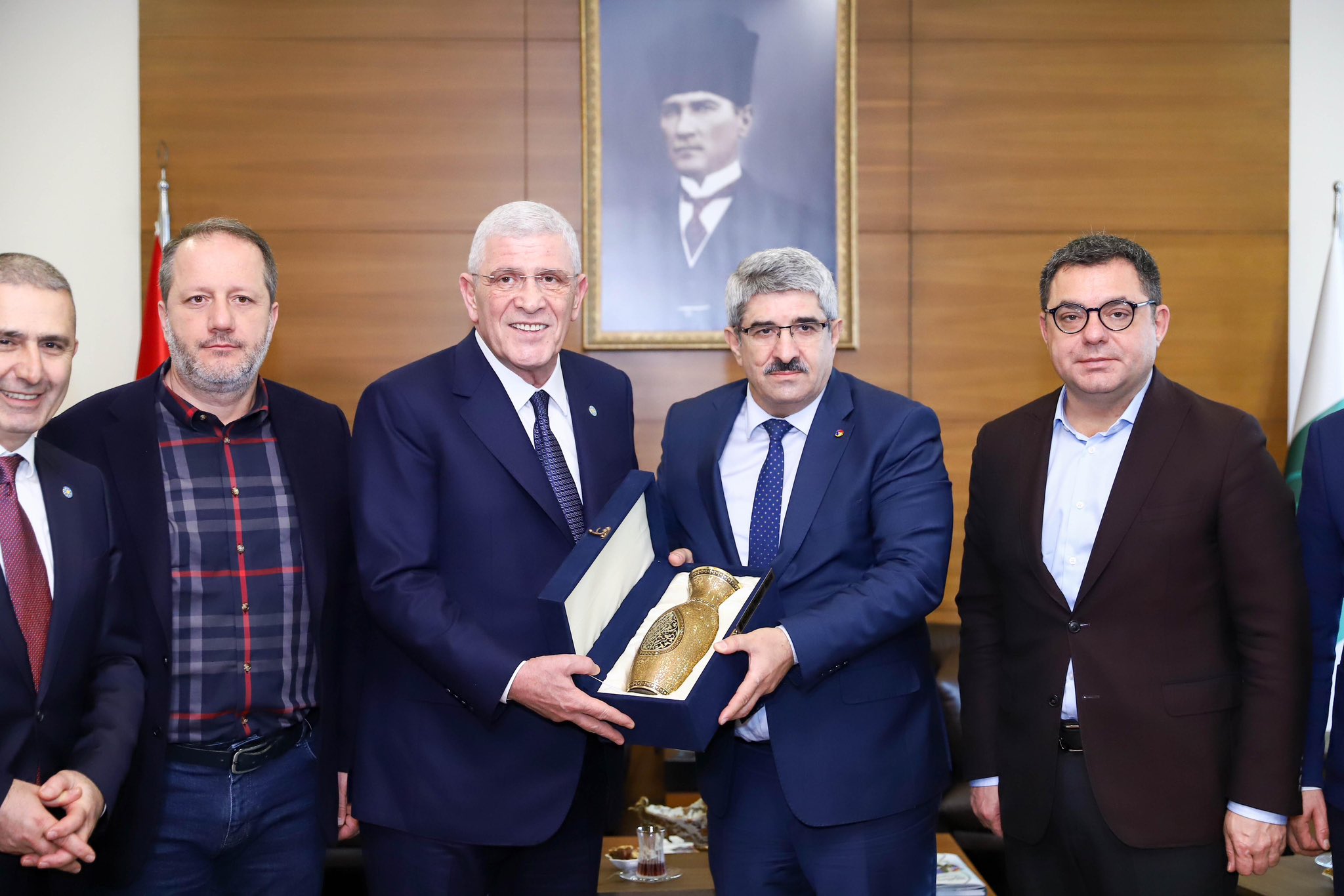 İYİ Parti Genel Başkanı Dervişoğlu Kocaeli Ticaret Odası’nı ziyaret etti