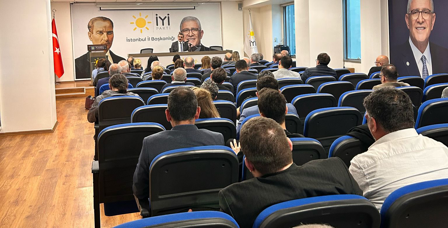 İstanbul İl Başkanlığında Yönetim Kurulu Toplantısı Gerçekleştirildi