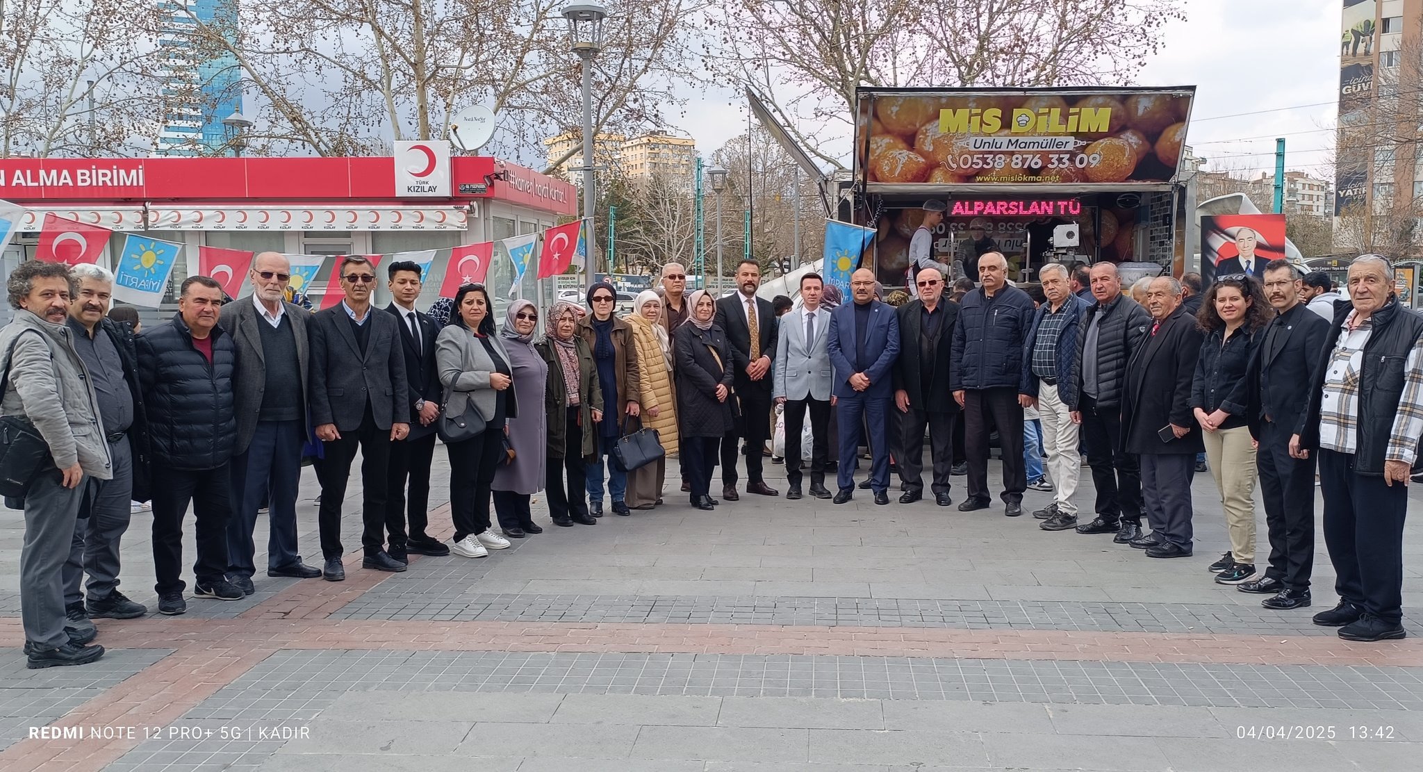 Konya da Başbuğ Alparslan Türkeş için Lokma dağıtıldı