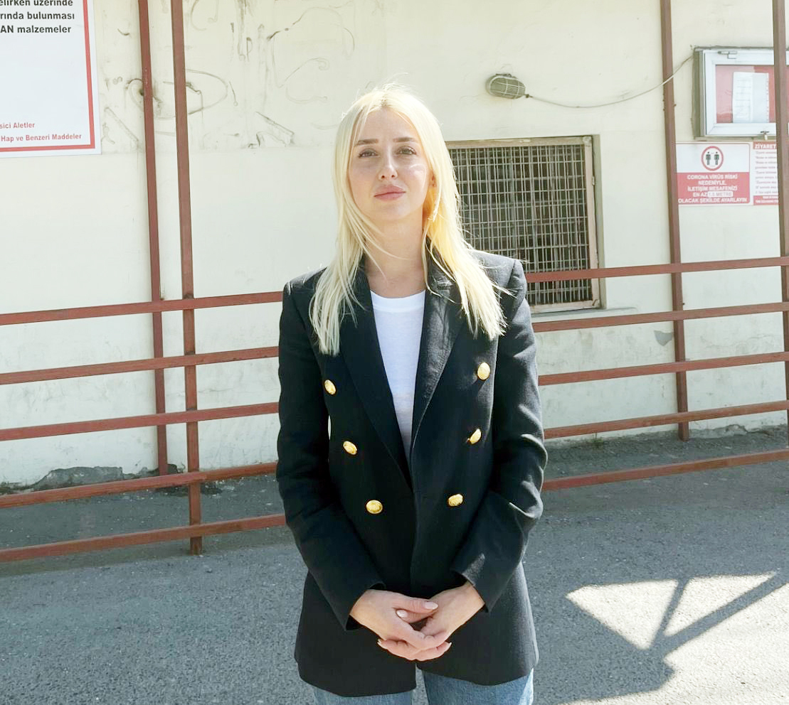 Hukuk İşleri Başkanımız Av. Tuğçe Naz Mete, Esila Ayık’ı ziyaret etti.