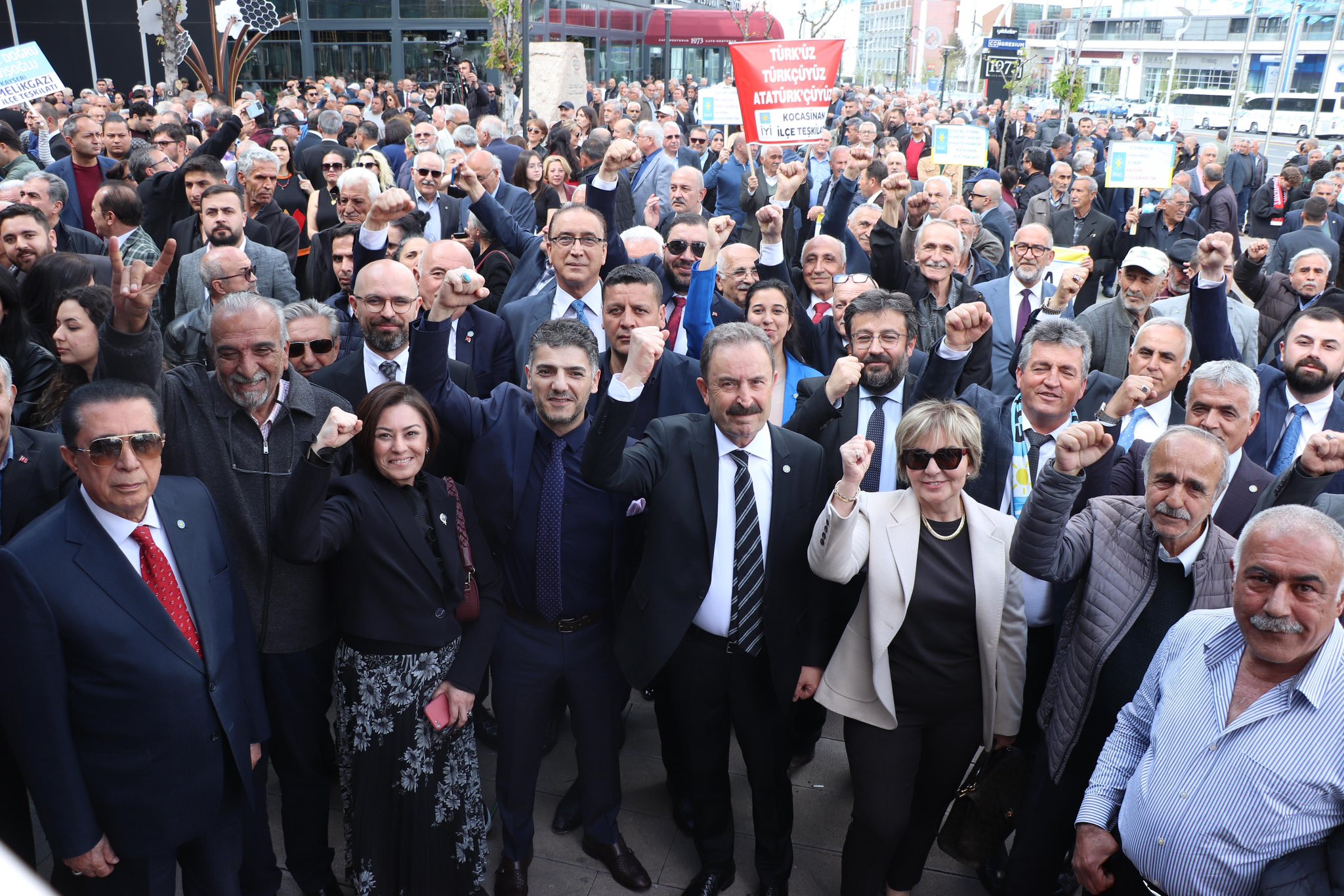 Ankara İl Başkanlığı ve teşkilatları 3 Mayıs Türkçülük Bayramına katıldı