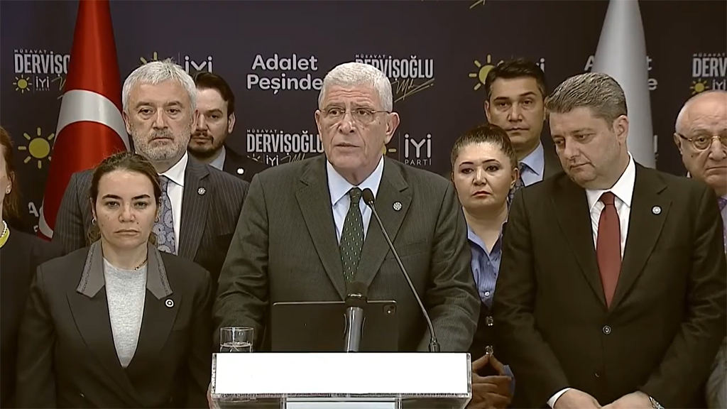 İYİ Parti Genel Başkanı Müsavat Dervişoğlu: Büyük Türk Milleti’ne sesleniyoruz!  Bu Bir Kalkışmadır