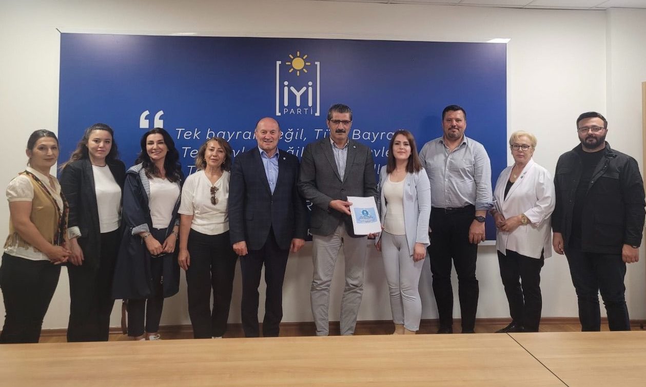 İYİ Parti Çekmeköy İlçe Başkanlığından İl Başkanı Yücel Coşkun’a ziyaret