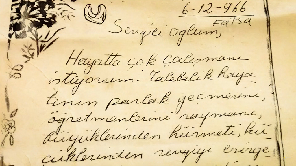 Genel Başkan Müsavat Dervişoğlu, Babasının yazdığı mektupla Babalar Gününü kutladı
