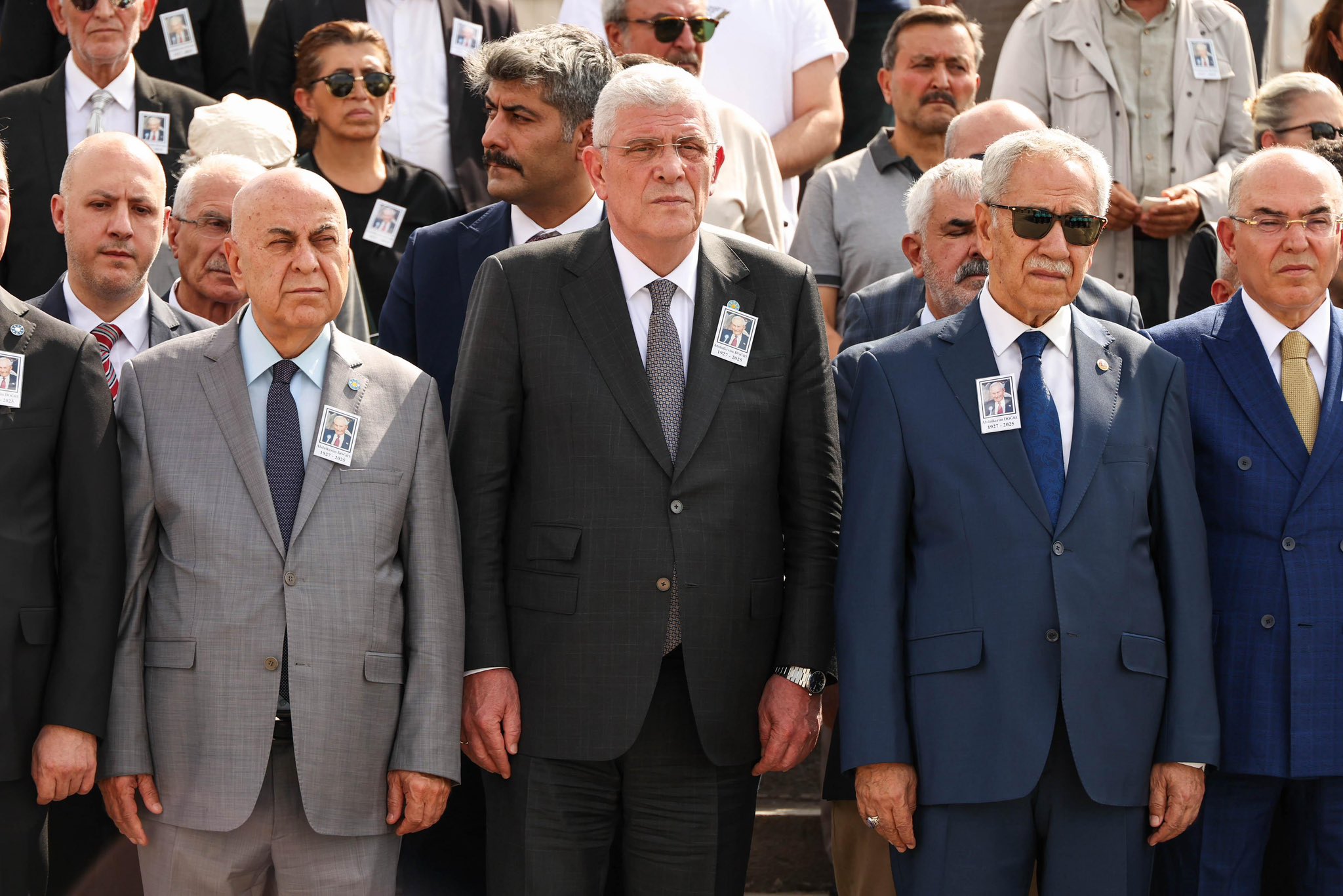 İYİ Parti Genel Başkanı Müsavat Dervişoğlu, Milliyetçi Çalışma Partisi’nin Genel Başkanı Abdülkerim Doğru’nun cenaze törenine katıldı