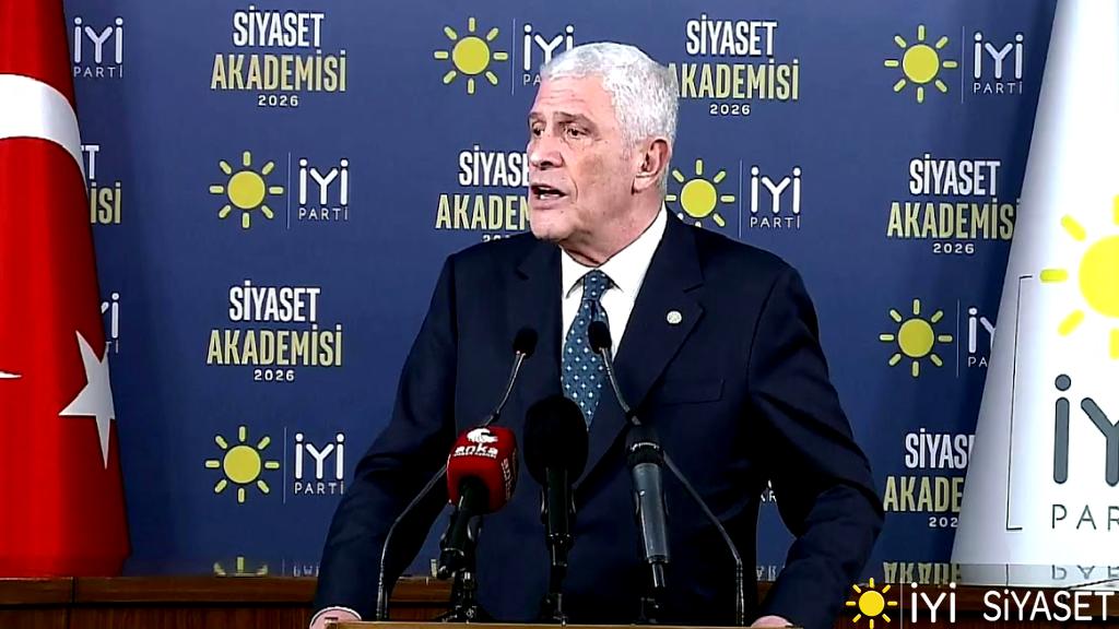 Genel Başkanımız Sayın Müsavat Dervişoğlu, Siyaset Akademisi 2. Dönem açılışında konuşuyor.