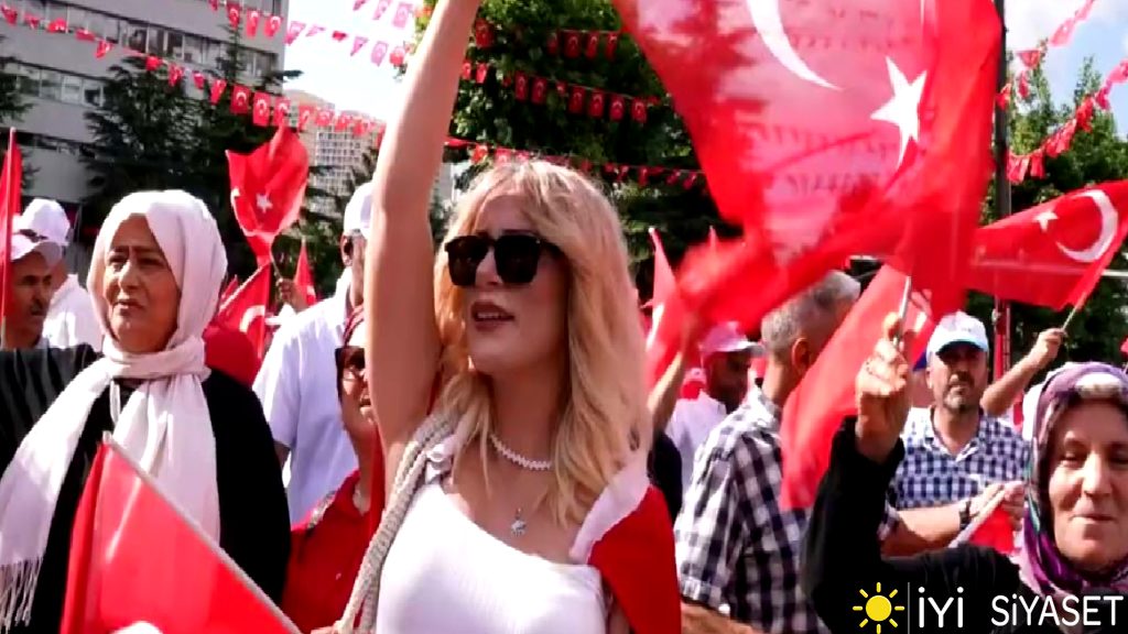 YAŞASIN CUMHURİYET, YAŞASIN MİLLET!